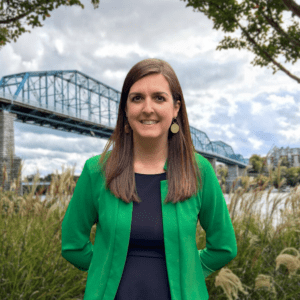 Jennifer Andrews_Headshot